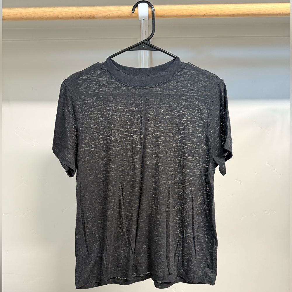 Lululemon Black Short Sleeve Shirt